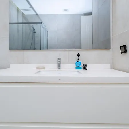 Lux 2 Apartment *