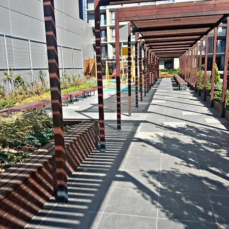 Apartment Lux 2 *